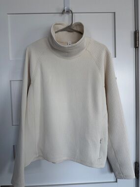 NEW WO TAG LULULEMON Funnel Neck Waffle Knit Cream Waffle Knit Top Size 12